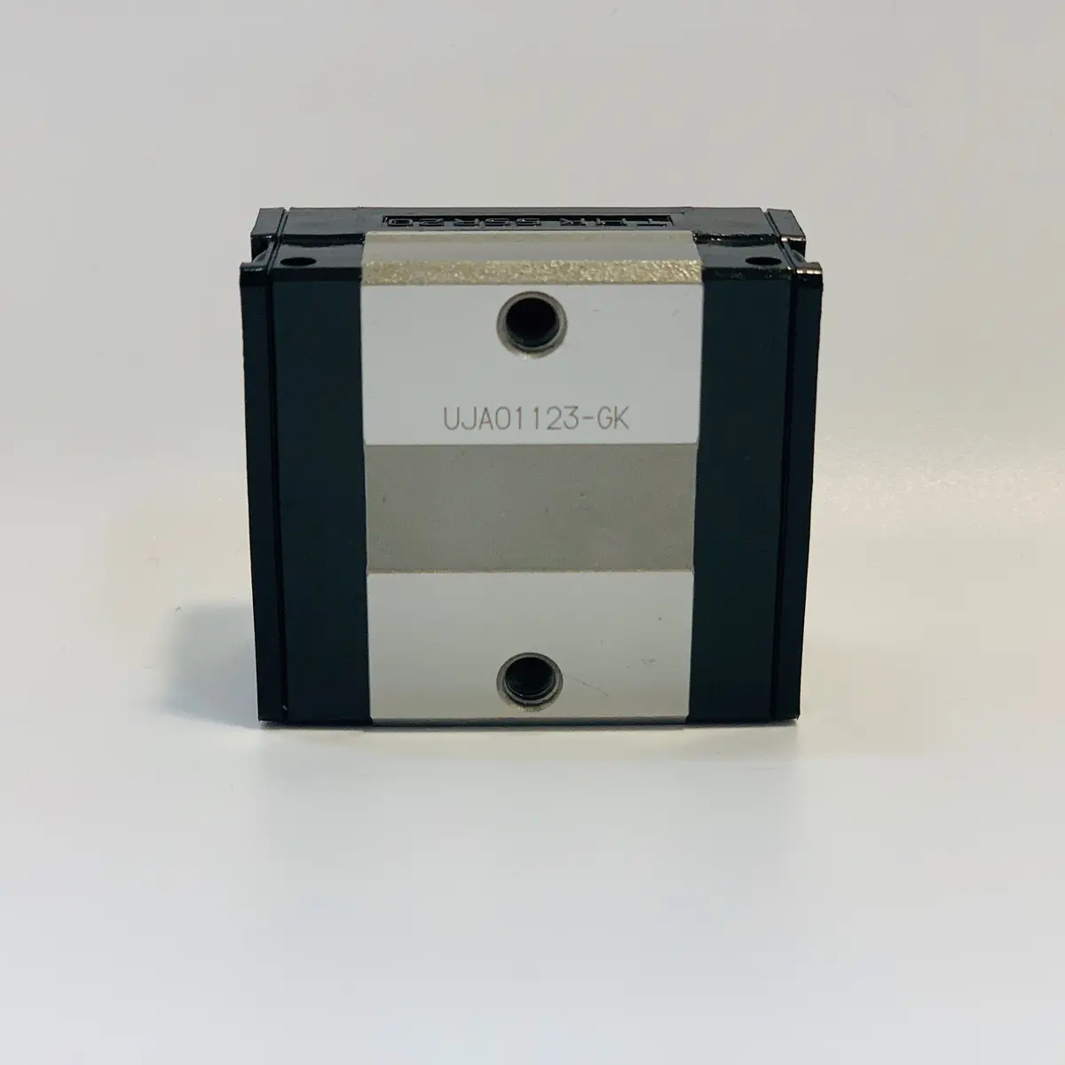 Axyz - 23692 Thk Linear Bearing Block Z - Ssr20xv1ssc1 1