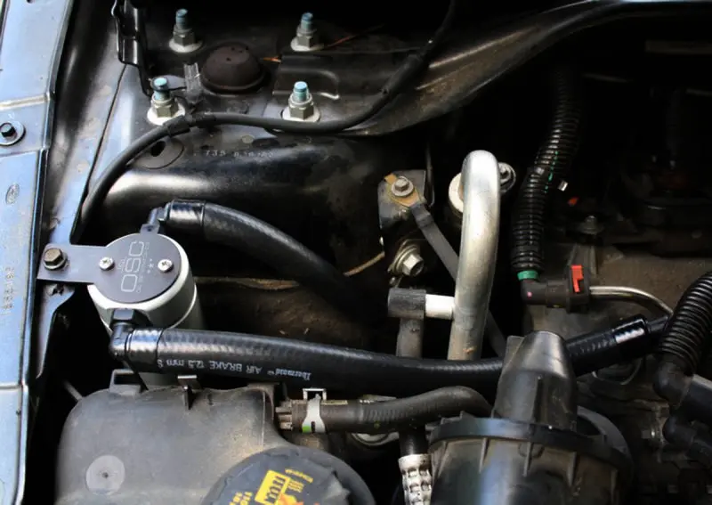 J&L 10-18 Ford Taurus Sho Ecoboost V6 Passenger Side Oil Separator 3.0 - Clear Anodized 1